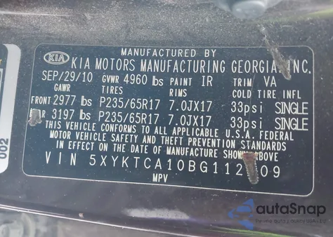 2011 Kia Sorento Lx z USA, uszkodzony, nr VIN 5XYKTCA10BG112609